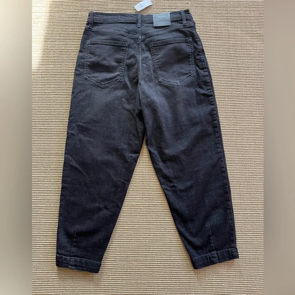 NWT Banana Republic Petite High-Rise Black Wash Barrel Jean - Picture 7 of 7